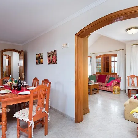 Rosamar Villa *